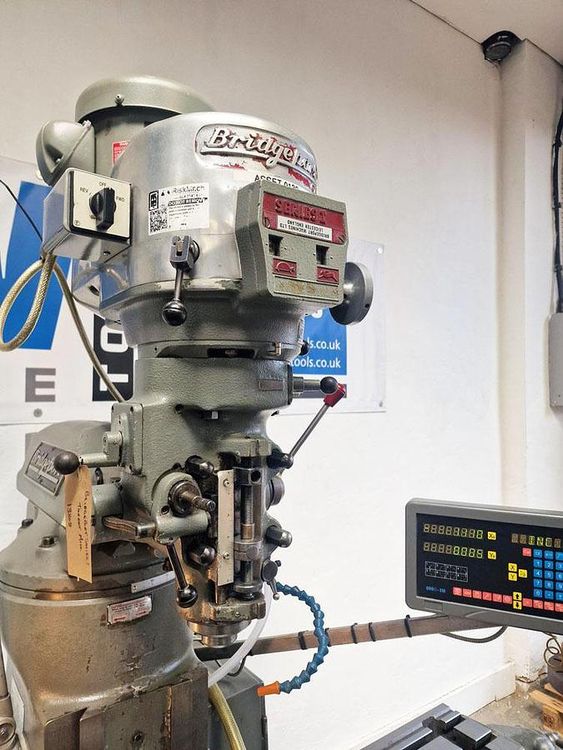 Bridgeport SERIES 1 BR2J2 TURRET MILL 3750 rpm