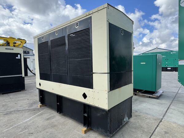 Detroit Diesel 6063HK35 400KW Diesel Generator Set