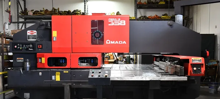 Amada PEGA 358S 33 T