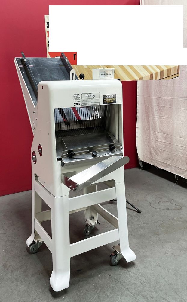 Oliver 79732 Gravity Feed Commercial Bakery Bread Food Slicer With Bagger