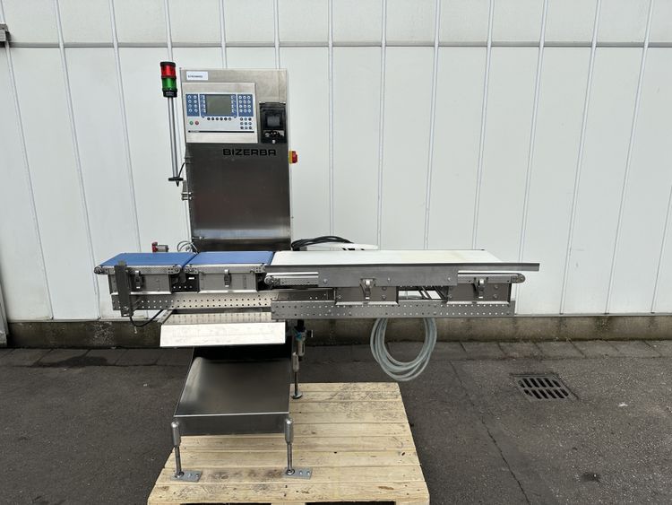 Bizerba CWE check weigher with pusher