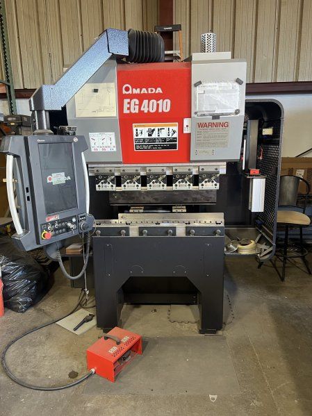 Amada EG 4010 44 ton (maximum)
