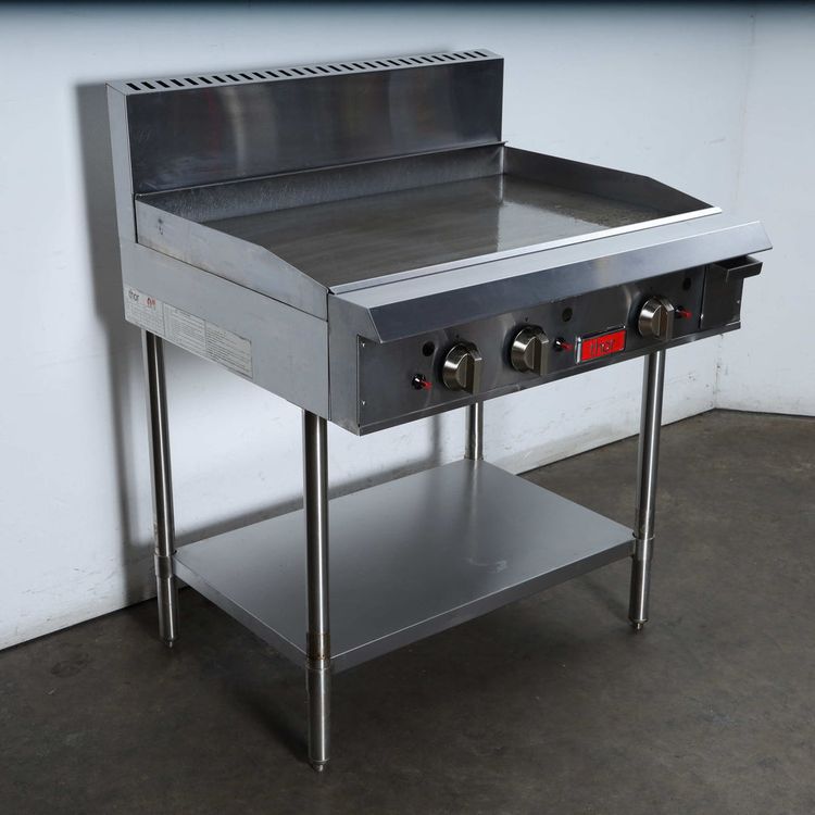 Thor GH106P, 3 Burner Griddle