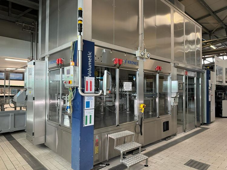 Krones PET filling line