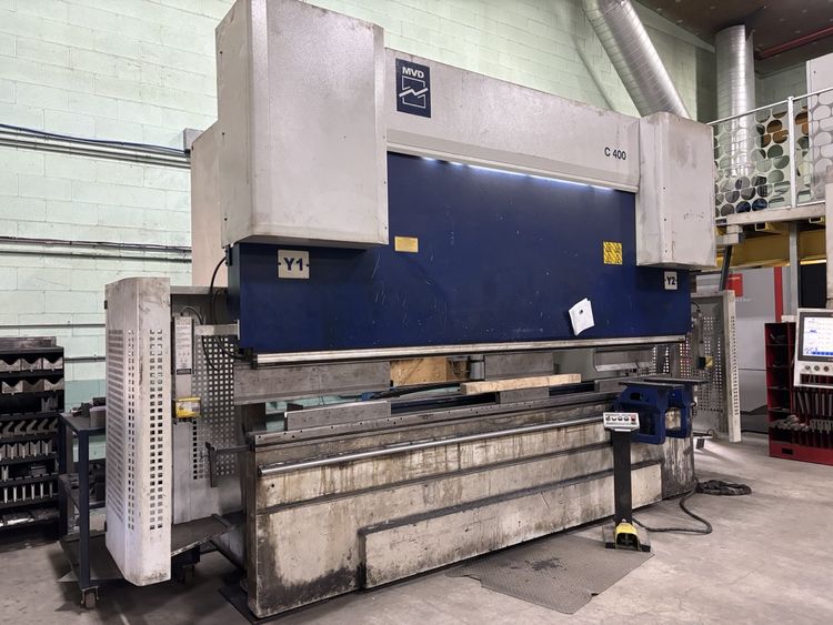 Wysong MVD C400-4300 400 Tons