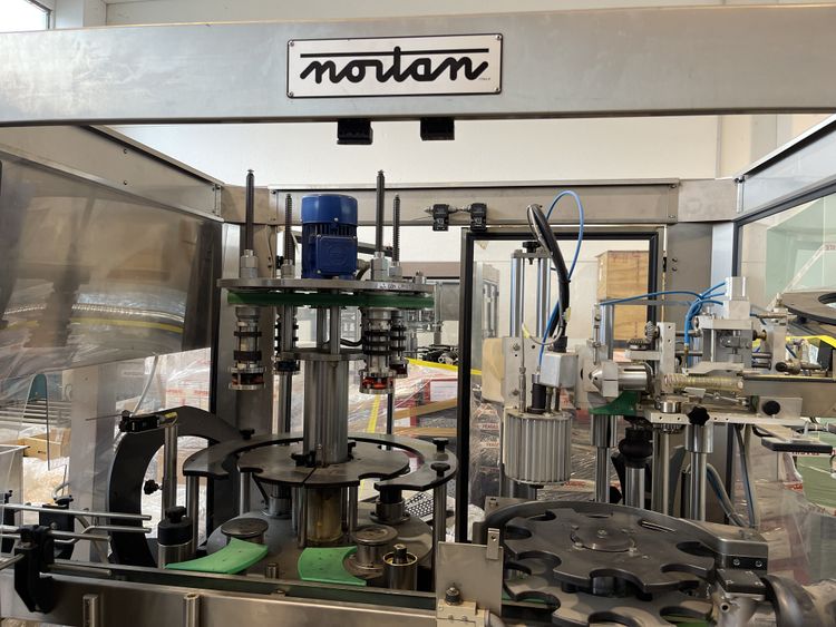 Nortan Prisma 40 Capsuling Machine