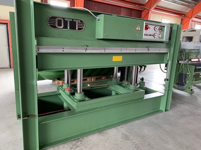 OTT Stabil 2511, Hot plate press