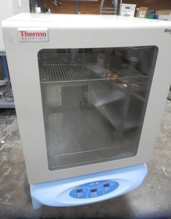 Thermo MaxQ 6000 Refrigerating Incubator Shaker