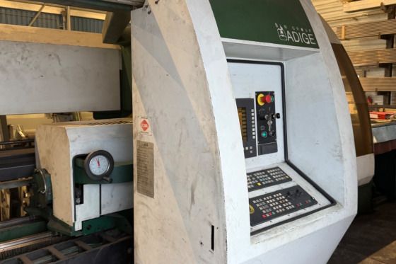 Adige LT652  Control Siemens Sinumerik 840D