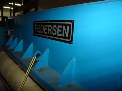 Pedersen 1603M-20 hydraulic cutting press used in rug operation
