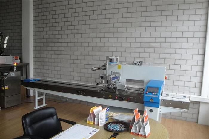 Fascia 450  Flowpack packaging machine