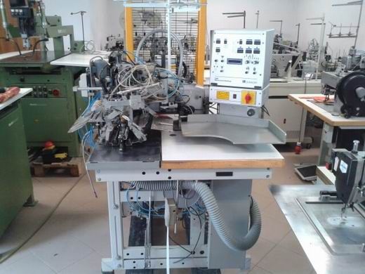 Duerkopp adler 745-7 Passpel automatic sewing machine