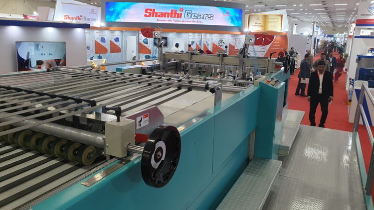 China 1400 mm syncro sheet cutter