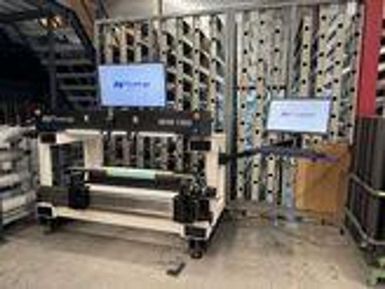 AV Flexologic MOM1500  1500mm