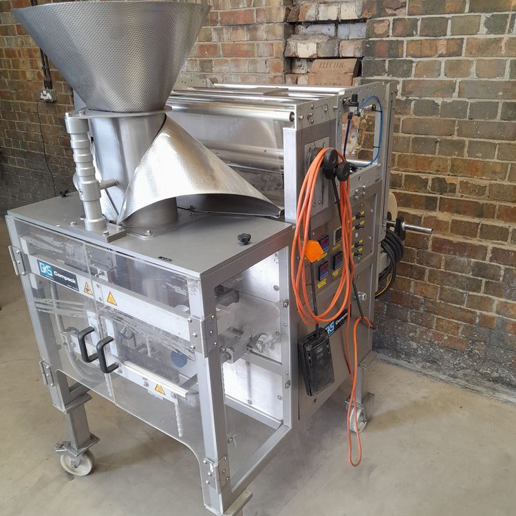 CP300, Vertical Form Fill Seal Bagging Machine