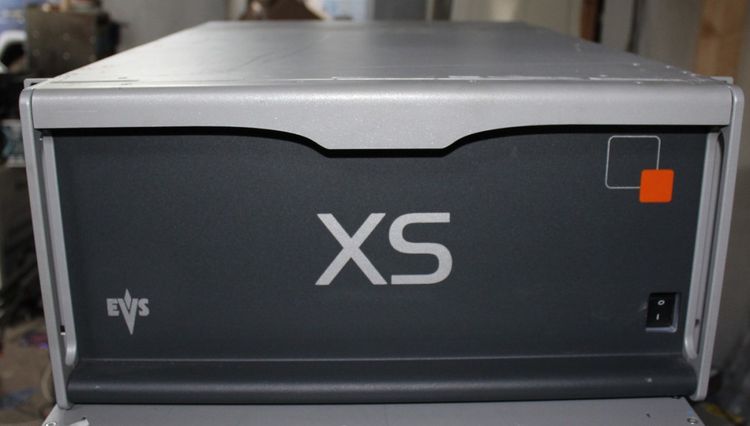 Evs Xs 4ch HD / SD disk server