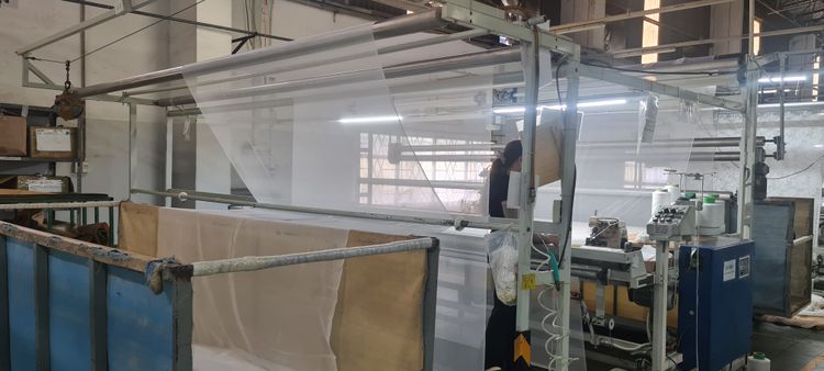 Schmale durate A IV RL automatic sewing machine Automatic sewing machine with Yuki 4 thread sewing machine