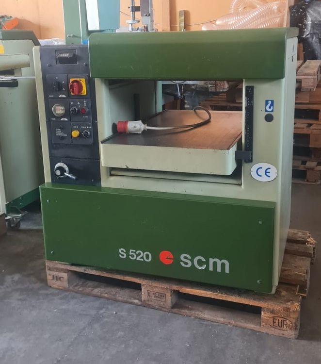 SCM S 520