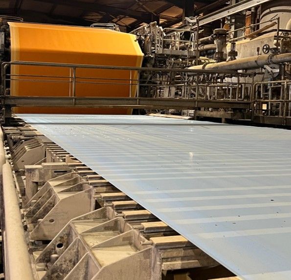 Escher Wiss Board  Paper Machine ( graphical/ packaging ) 4.000 mm 80-175 gsm 600 tpd