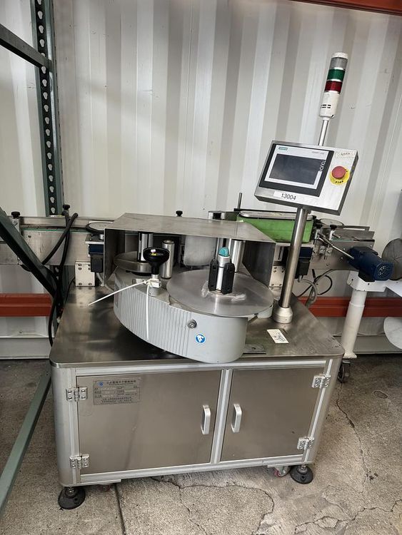 PLM-ALS104, Labeler for round bottles