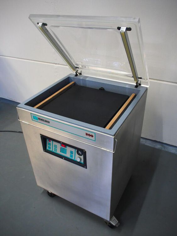 Henkelman 300 A II, Vacuum machine