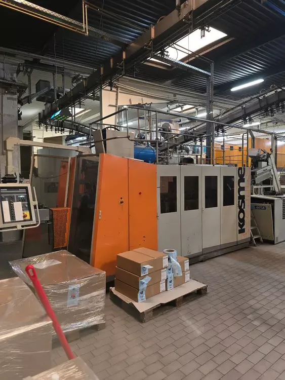 Kosme KSB 4000, Blow Moulder