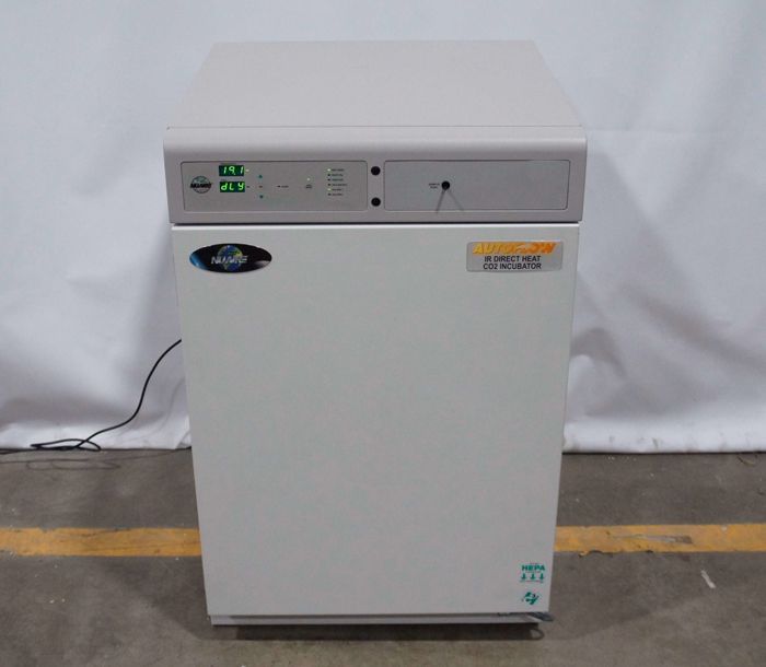 NuAire NU-5500 Autoflow IR Direct Heat CO2 Incubator