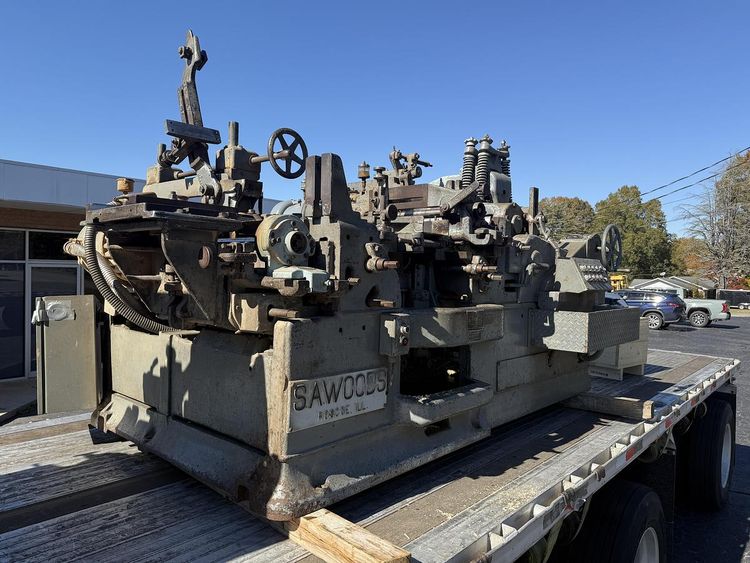 Woods PUSH-FEED MOULDER