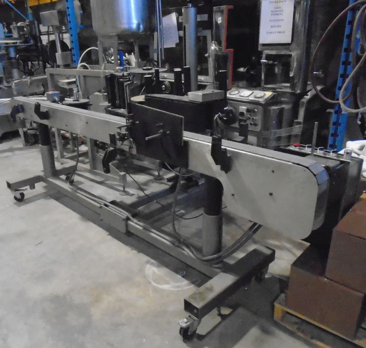 Label Aire 2115CD Bottle Wrap Labeler