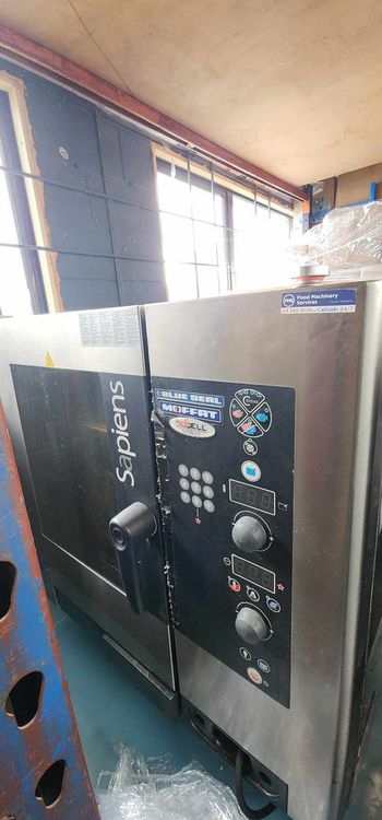 Blue Seal, Moffat Sapiens E7RSDW 7 Tray Electric Combi Steam Oven