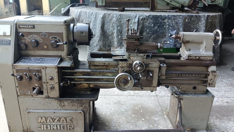 Mazak ENGINE LATHE Variabl Junior