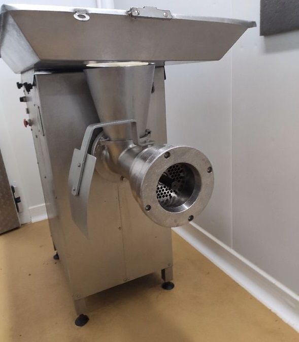 DRC Professional meat grinder double cut