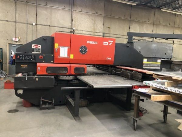 Amada Pega 357 30 Ton