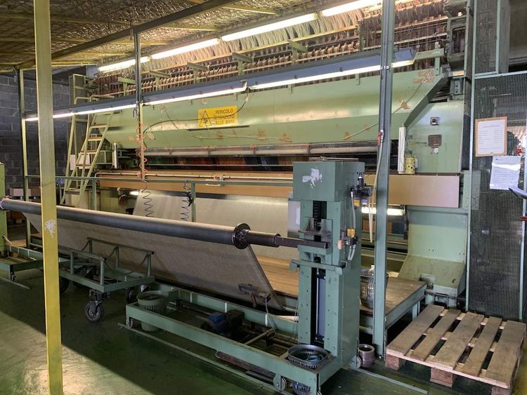 Cobble Tufting machine