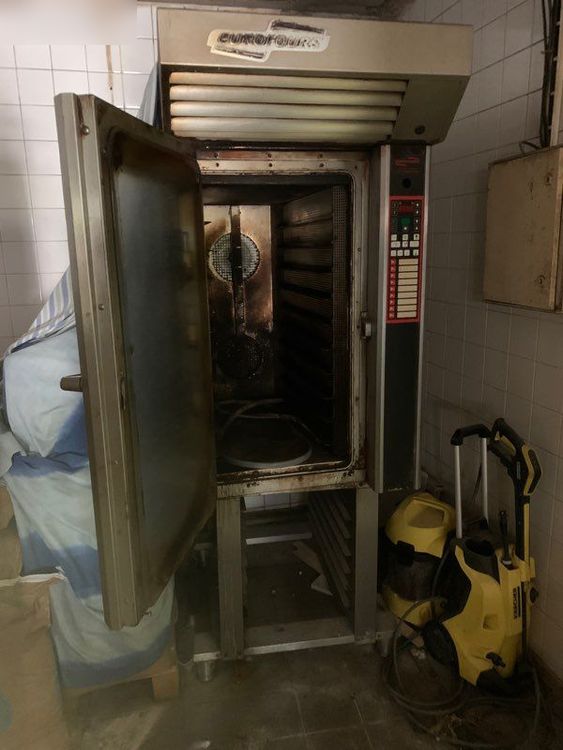 Pastry Oven
