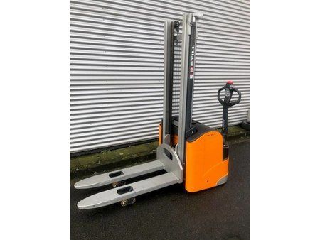 Still EGV 16 initial stroke 1600 kg