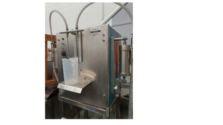 Reilax Liquid Filling Machine