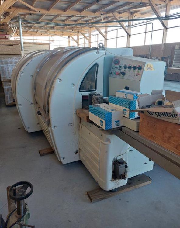 Sicar 4-sided planer with 5 shafts