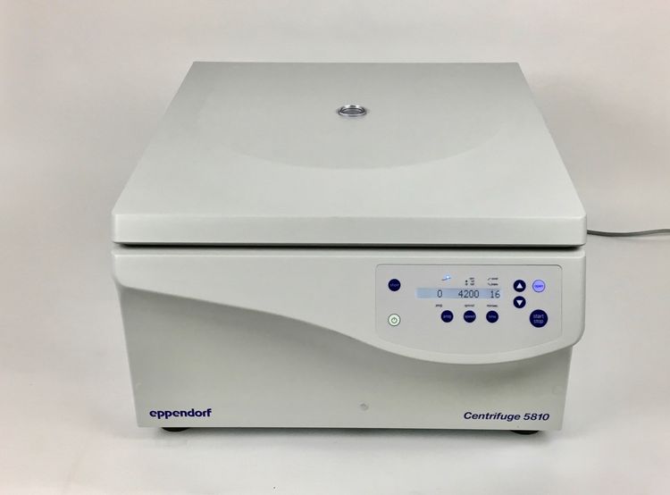 Eppendorf 5810 Centrifuge with Rotor