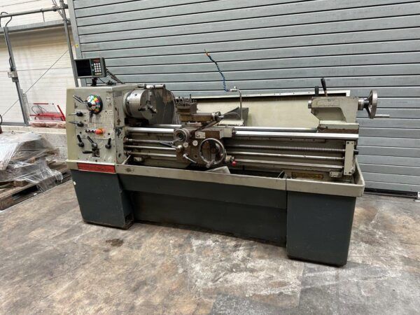 Colchester Engine Lathe 2000 RPM TRIUMPH 2000