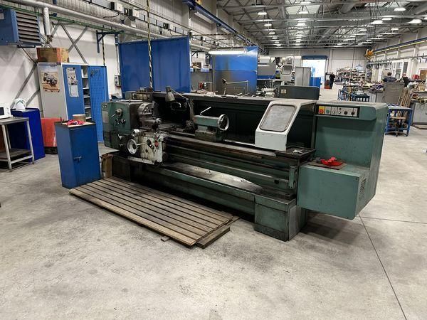 TOS Engine Lathe Variable SUI 50/2000