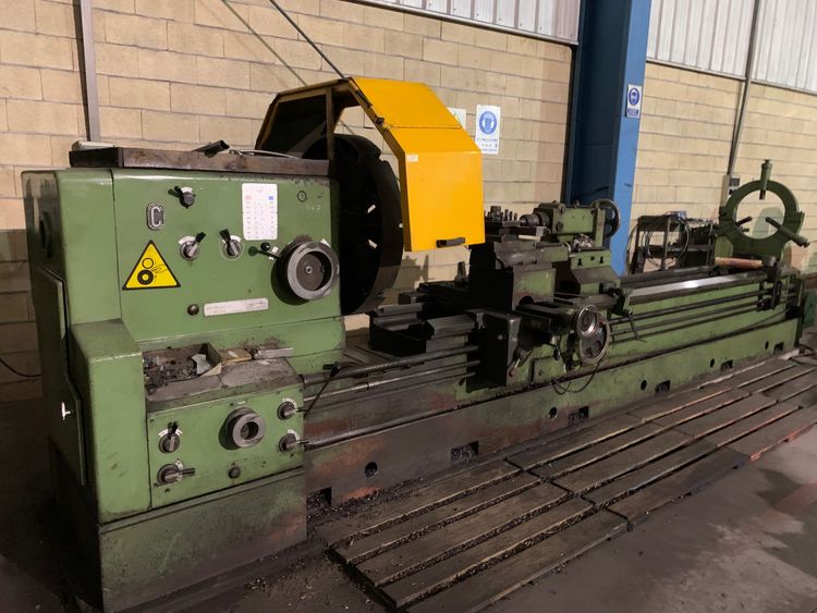 Gurutzpe heavy paralel lathe  super at 4000 500