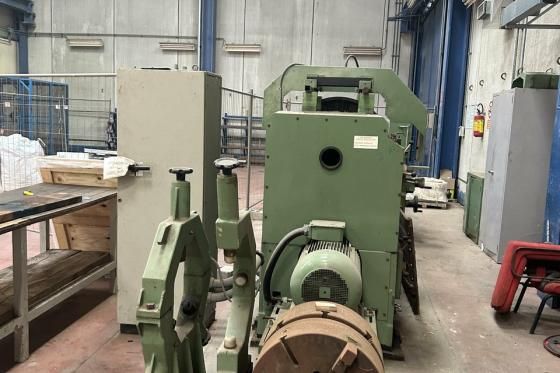 Tacchi Engine Lathe Variable Speed HD 1000