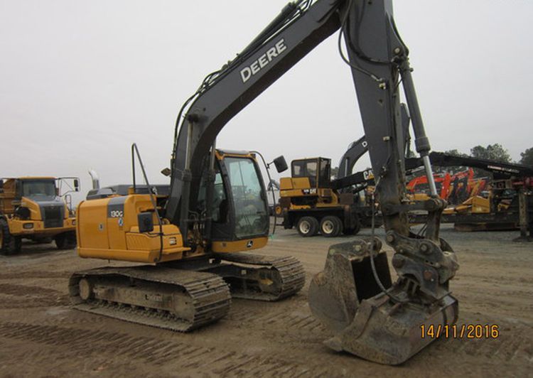 John Deere 130G Excavator