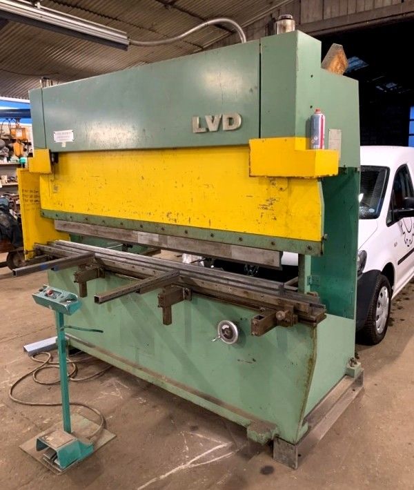 LVD Folder 2500 x 50 50 Ton