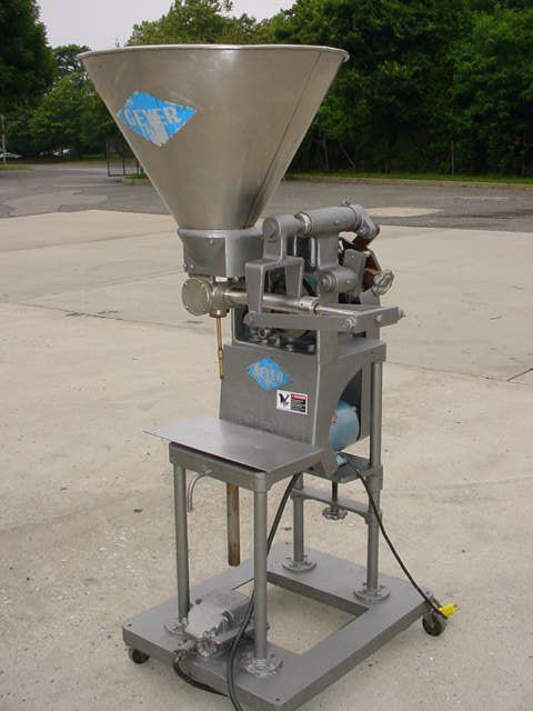 Geyer B, SINGLE PISTON SEMI-AUTOMATIC FILLING MACHINE