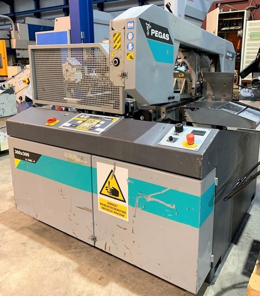 Pegas 300x300 A-CNC-F Band Saw Fully automatic electro-hydraulic band saw