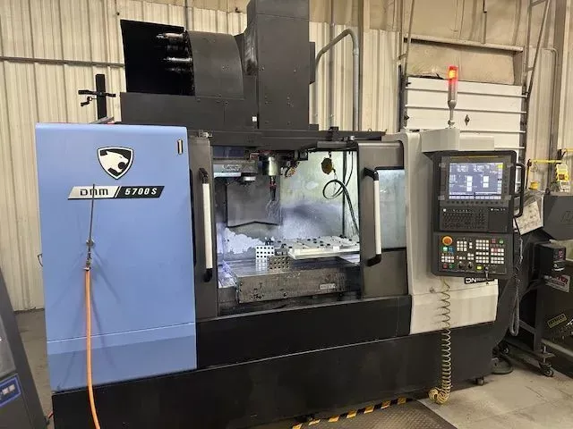 Doosan DNM 5700S 3 Axis