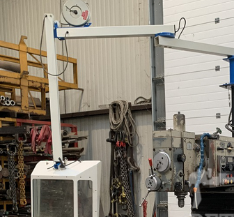 Maho MH 800 Vertical 1600 RPM