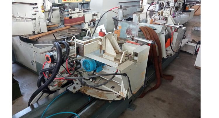 Essepigi COMPOSIT 220 MITRE SAW